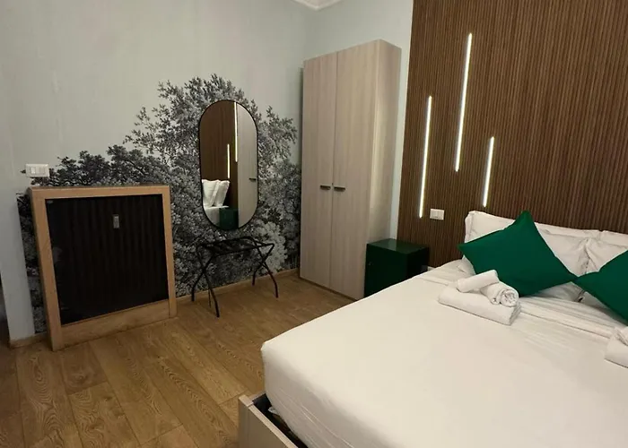 Gasthof Domus Avi - Re Di 4*