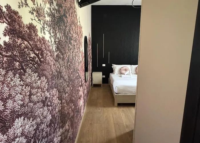 Gasthof Domus Avi - Re Di Rom